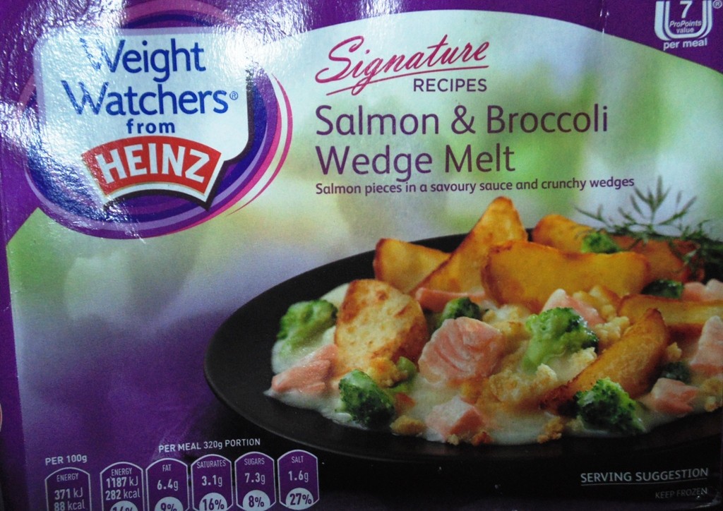 Ready Meal Monday - Weight Watchers Salmon and Broccoli Wedge Melt Box