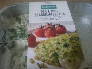 Pea and Mint Sea Bream Fillets (with a cool Crème Fraiche and a touch of lemon)