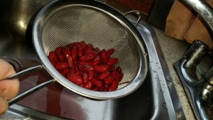 Time-Saving Tuesdays –  Cheats Chilli Con Carne - Red Kidney Beans In The Sieve