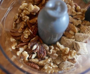 Melanie’s Food Adventures – Homemade Granola Bars - Ingredients in the Food Processor