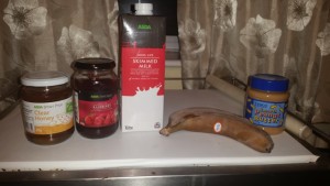 Strictly Suppers #2 American Smooth(ie) - The Peanut Butter and Jam Smoothie ingredients