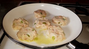 Strictly Suppers 2015 #3 Quick Step Leftover Fishcake - Fishcakes cooking in the frying pan