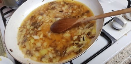 Deglazing the pan to make the sauce