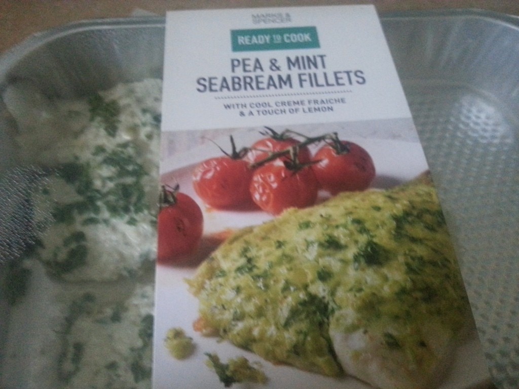 Pea and Mint Sea Bream Fillets (with a cool Crème Fraiche and a touch of lemon)