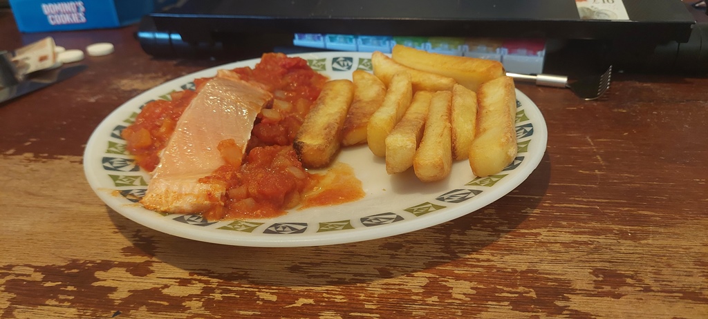 Alun’s Microwave Salmon in a Spicy Tomato Sauce served with McCain’s Triple Cooked Gastro Chips